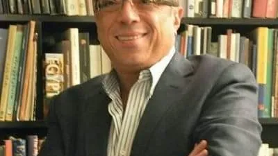 أشرف رضا مشرفًا على إبداعات 