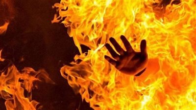 بمادة سريعة الاشتعال.. مسن يضرم النيران في نفسه بالدقهلية 
