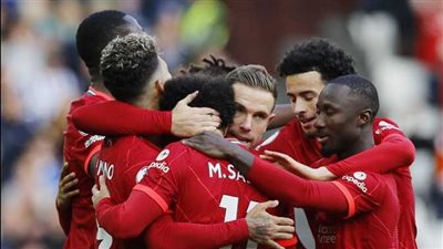 عاجل- الإصابة تضرب نجم ليفربول وتحرم الفريق من خدماته لمدة طويلة