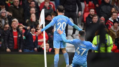 مانشستر يونايتد يسقط في قاع الألم والهزيمة أمام السيتي في البريميرليج