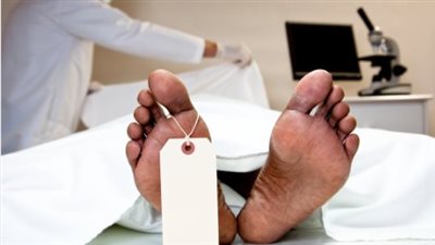 ننشر معاينة النيابة لجثة أجنبية عثر عليها داخل شقتها بحلوان 