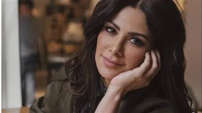 صبا مبارك بإطلالة ساحرة من لبنان 