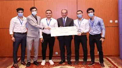 وزير الاتصالات يشهد حفل تخرج منحة التدريب الصيفى على تطوير التكنولوجيات المساعدة