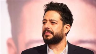 عزيز الشافعي يدافع عن حماقي 