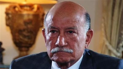 فنان شهير يتحدث عن كواليس العمل مع أحمد خليل في آخر عمل له!