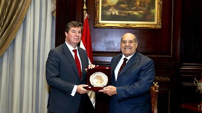 رئيس مجلس الشيوخ يستقبل سفير بلجيكا بالقاهرة (صور)