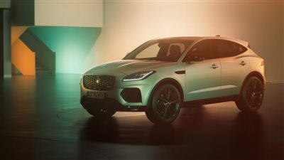 بالتعاون مع دار أزياء.. جاكوار تطلق سيارتها الخاصة من E-Pace