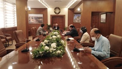 محافظ بورسعيد يستقبل ممثلى بنك مصر 