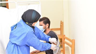 جامعة حلوان: تمكنا من تطعيم 110 ألف منتسب للجامعة (فيديو)