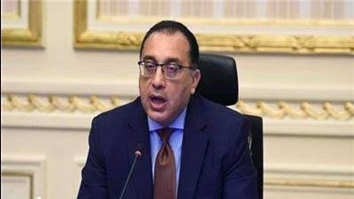 مباراة تنس طاولة بين رئيس الوزراء ووزير الشباب والرياضة