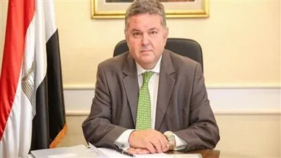 أول تعليق لوزير قطاع الأعمال على توقف المفاوضات مع الصين بشأن إنتاج السيارة الكهربائية