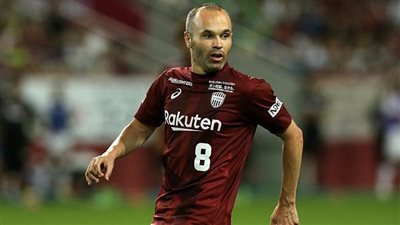 إنييستا: الإصابات مؤلمة أكثر من الهزائم