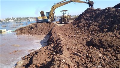 وزير الري: إزالة 16 ألفا و352 تعد على النيل والترع حتى الآن