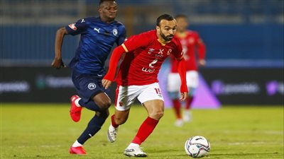 وكيله: ايريك وقع للاهلي وبيراميدز رفض رحيله للدوري السعودي