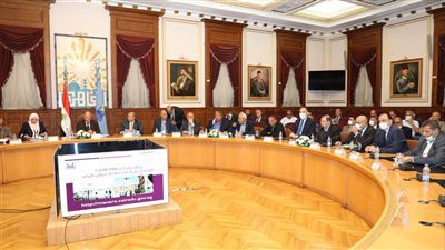 محافظ القاهرة يوجه بدراسة مقترحات لتطوير المنطقة الجنوبية
