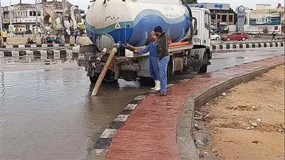 محافظ أسوان يزف بشرى سارة لمتضرري الأمطار