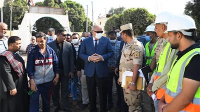 محافظ قنا: إنشاء مركزي طبي في ف أو بحري بتكلفة 45 مليون جنيه