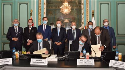 بروتوكول تعاون بين مستشفيات جامعة عين شمس ورويال برومبتون وهيرفيلد 