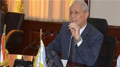 محافظ الأقصر ينعي شهداء القوات المسلحة بسيناء