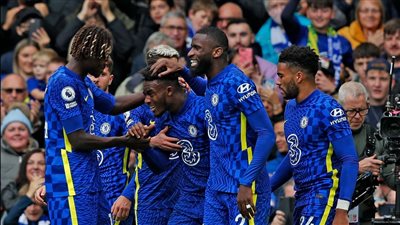 ثلاثي تشيلسي مطلوب في برشلونة