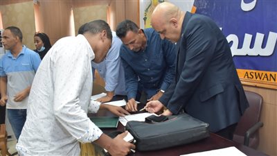 رئيس جامعة أسوان يشهد الاجتماع التحضيري لانتخابات اتحادات الطلاب
