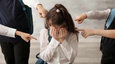 التنمر الإلكتروني..بعض الدول تفرض عقوبات على المتنمرين