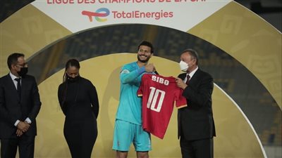 خاص.. الفيل يعود لانتخابات الأهلي وينافس فاروق على منصب النائب