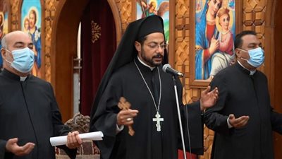 الأنبا باخوم يلقى عظة لرعايا الإسكندرية بعنوان 