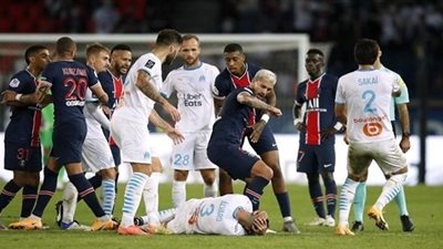 الأتحاد الفرنسي يعاقب مارسيليا بسبب أحداث الكلاسيكو