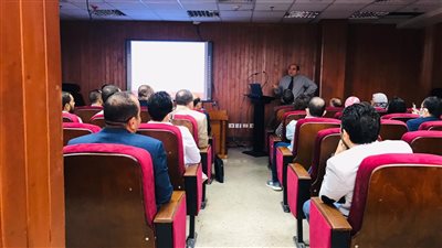 طب المنيا يعقد ورشة عمل لقسم التخدير وعلاج الألم بالكبد الجامعي