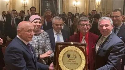 المجلس المصري ببريطانيا يكرم السفير طارق عادل (صور)