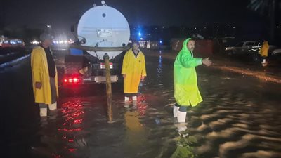 محافظ الإسكندرية: المياه ارتفعت عن مستوى الأرض 25 سنتيمتر