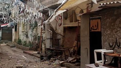 بسبب الأمطار.. عقار قديم يثير ذعر أهالي بحري بالإسكندرية (صور)