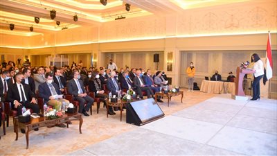 وزيرا السياحة والتعليم يشهدان استراتيجية التواصل مع المصريين بالخارج 