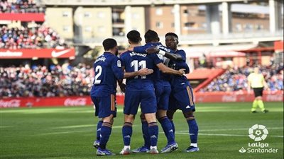 ريال مدريد يكتسح غرناطة برباعية ويغرد في قمة الليجا