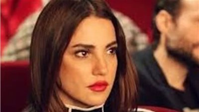 درة تنهتي من تصوير فيلمها الجديد 