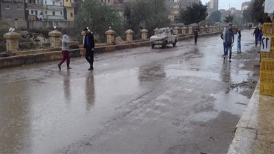 محافظ الإسكندرية يكشف حقيقة توقف الحركة المرورية على الكورنيش 