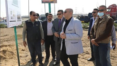محافظ بني سويف يتابع تطوير المنطقة الشرقية بمحور عدلي منصور (صور)