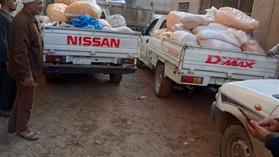 مباحث التموين تداهم مخزن منتجات ذرة منتهية الصلاحية بالصف (صور)