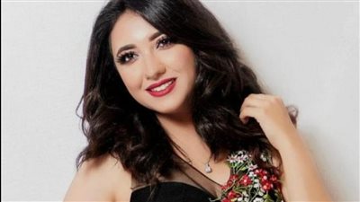 الليلة.. أية عبد الله تطرح أول أغاني ألبومها الجديده 