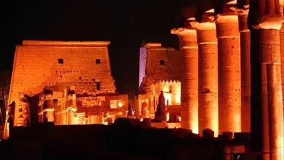 مهندس موكب المومياوات محمد عطية يتولى التصميم والإشراف على ديكور افتتاح طريق الكباش