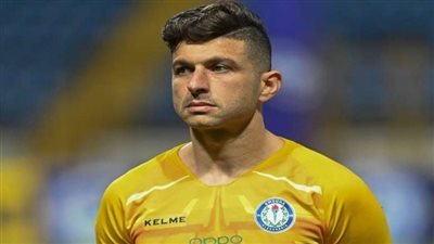 رسميًا.. سموحة يجدد تعاقد الحارس الهاني سليمان موسمين