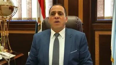 حبس رئيس جامعة دمنهور و4 آخرين بعد اتهامهم بتقاضي رشوة 