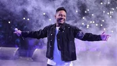 حماقي ولارا اسكندر يتألقان بأغنية 