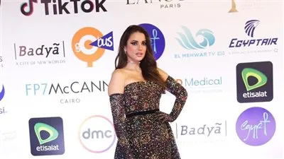 درة تكشف سبب مكانة مهرجان القاهرة السينمائي في قلبها