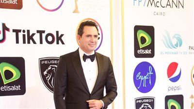 ظافر العابدين علي ريد كاربت افتتاح مهرجان 