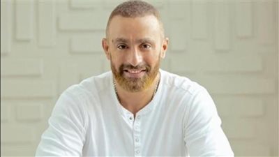 بهذه الطريقة.. أحمد السقا يحتفل بإفتتاح طريق الكباش الجديد 