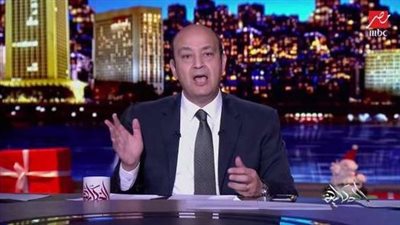 عمرو أديب يكشف حقيقة وجود المتحور الجديد 