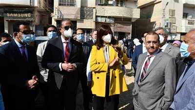 وزيرة الهجرة ومحافظ الفيوم يتفقدان مشروعات 