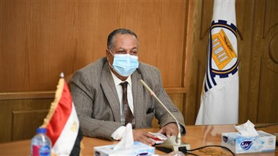 اجتماع لبحث تعظيم موارد الدولة وضبط الحركة المرورية في قنا